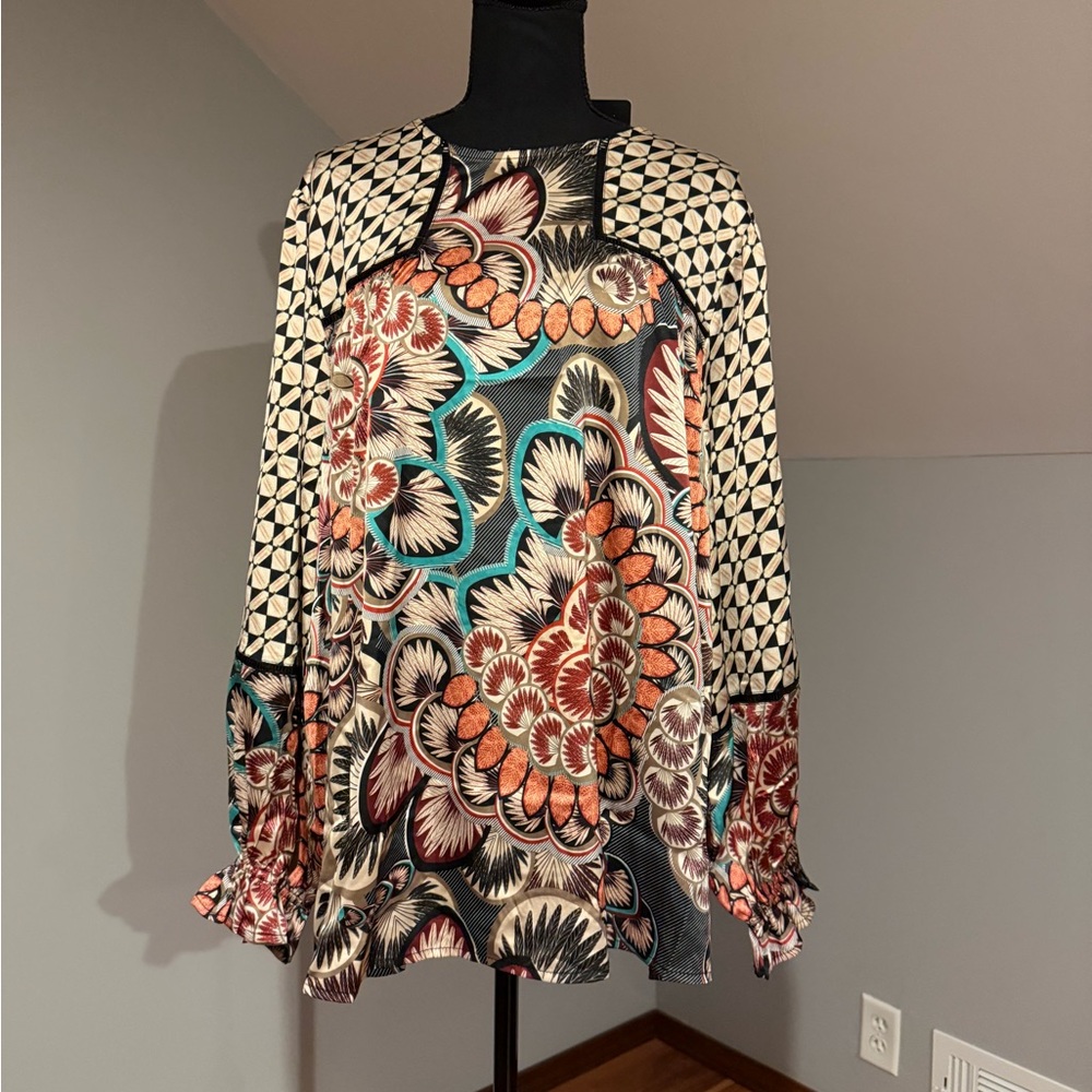 Fate Long-Sleeve multicolored satin high neck Blouse